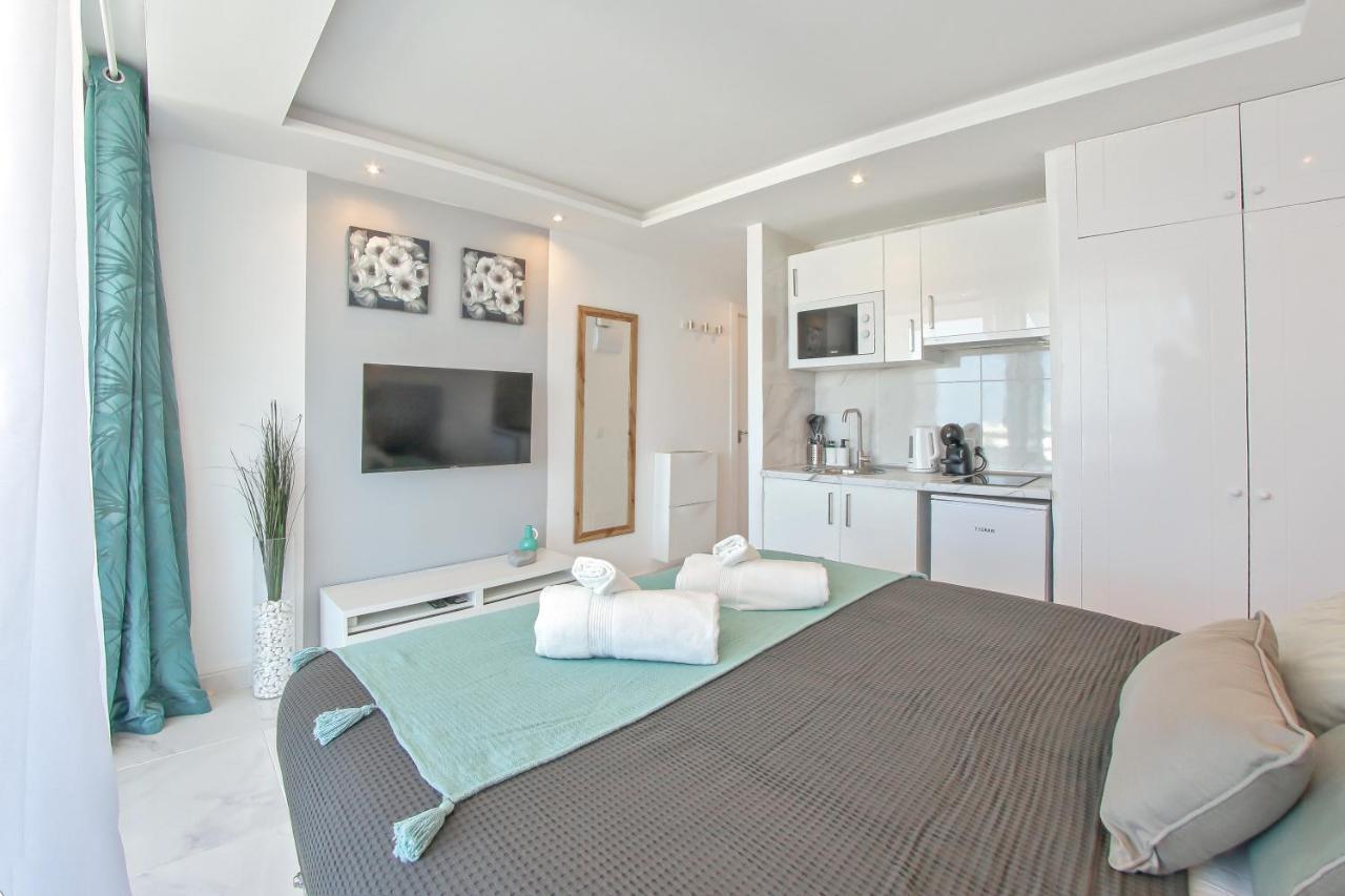 Modern Studio With A Sea View And Pool Access Ponderosa 801 Playa de las Américas Extérieur photo